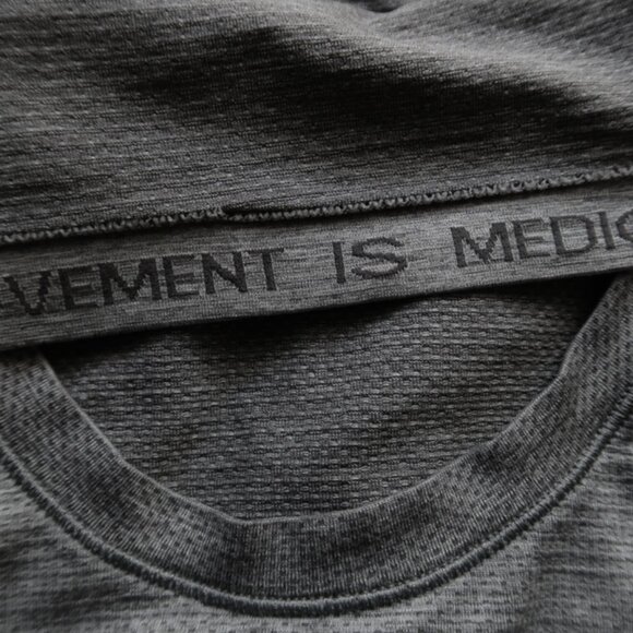 Lululemon Metal Vent Tech Relaxed-Fit SS-Shirt (L) OMG! 😎 - Picture 12 of 12